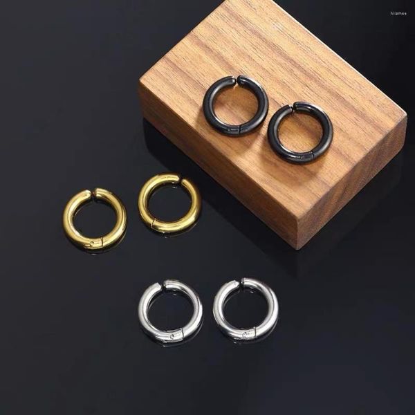 Backs Ohrringe 2Pcs / 1Pair Edelstahl Ohrclip für Frauen Mann Non Piercing Round Circle Fake Punk Simple Jewelry