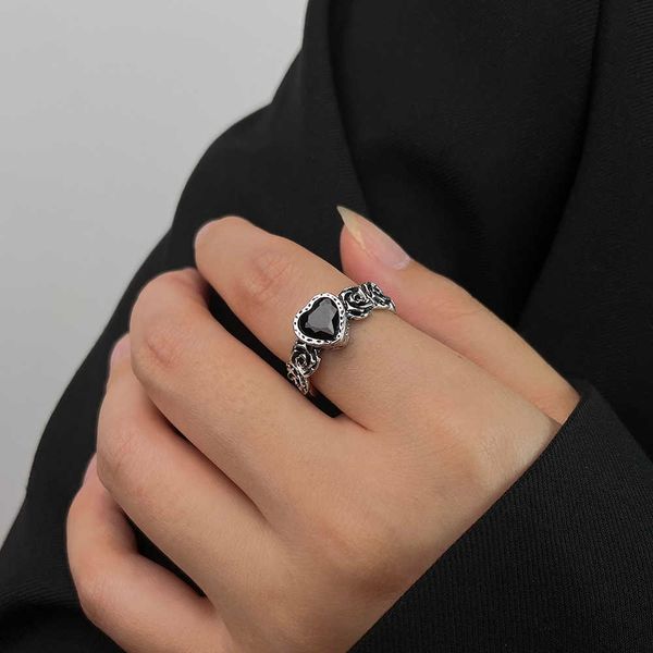 Band Ringe Vintage Blume Distressed Heart Shaped Schwarz Zirkon Ringe Frauen Party Geburtstag Silber Farbe Offener Ring Party Schmuck Geschenke AA230426