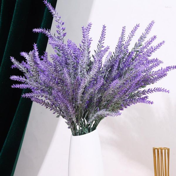 Flores decorativas 1 pacote artificial romântico Provence lavanda vaso de decoração de casamento plástico para decoração de festa em casa Planta falsa de grãos