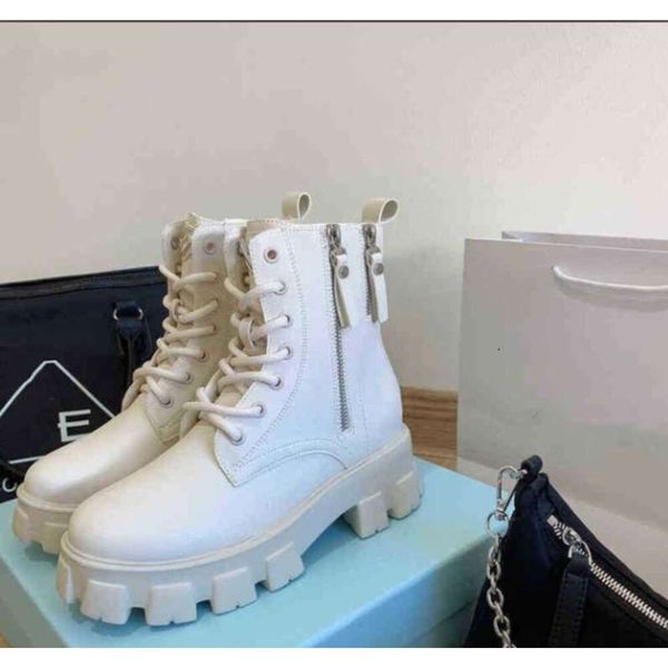 OG botas de couro de alta moda para mulheres outono e inverno novas marcas com zíper lateral Martin bota feminina P salto grosso sapatos de caminhada quentes sapatos de alta qualidade