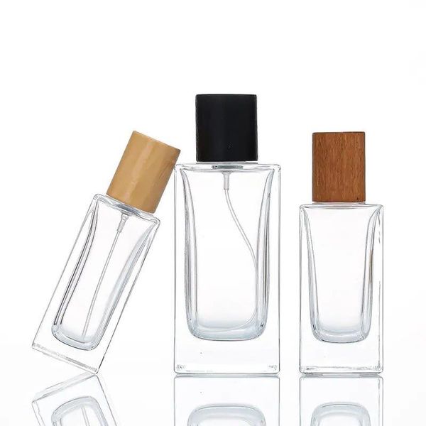 Frascos de vidro retangulares com tampa de madeira Frasco de perfume Frascos de vidro em spray de perfume Rgutm