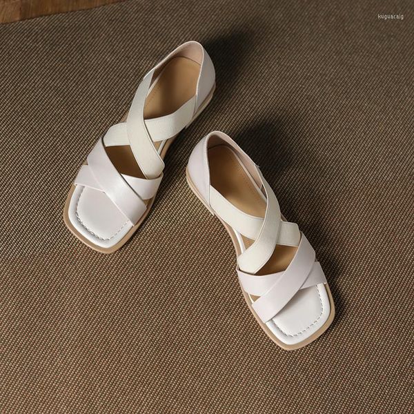 Sandals Brand Women 2023 Summer Beach Sandal Leather Design Buckle Plataforma plana Moda simplicidade Holiday Senhoras