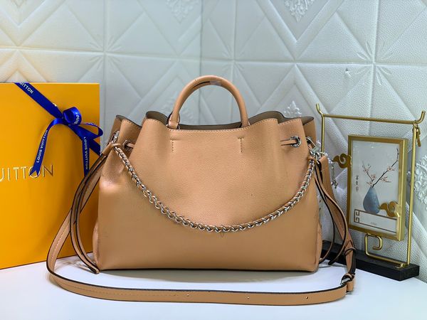 Bolsa tote chique bege inspirada no designer 2024 com detalhes de corrente elegante e alça removível – acessório versátil e elegante para todas as ocasiões 59203