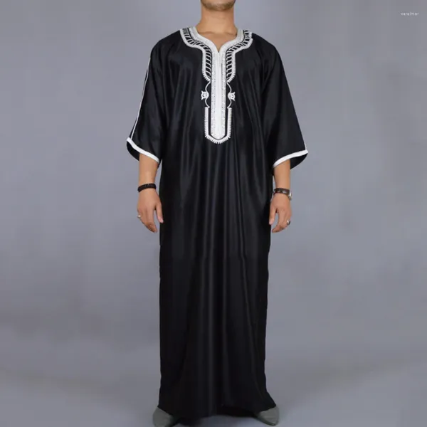 Männer Casual Hemden Muslimische Männer Stickerei Schwarze Robe Naher Osten Dubai Islamische Kleidung Gebet für 2023 M-4XL