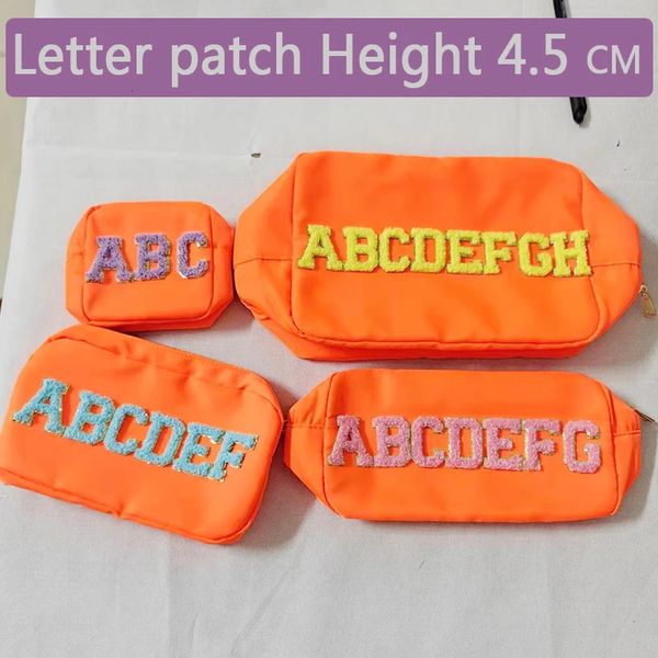 Acessórios de peças de bolsas 26pcs 4 5cm toalha adesivo bordado letras inglesas remendos para bolsas de roupas colar em patch de aplique de alfabeto 231127