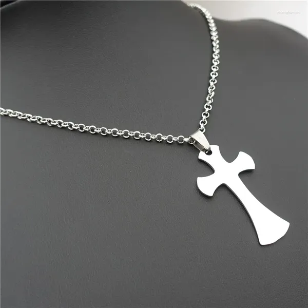 Colares de pingente 12 peças suave cruz colar de aço inoxidável jesus cristão jóias com corda e corrente para homens mulheres atacado pacote