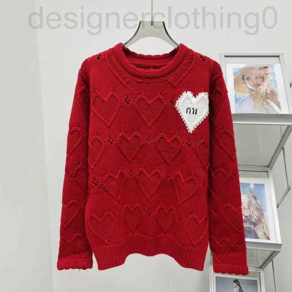 T-shirt das mulheres designer de luxo Gaoding M 23 anos outono / inverno novo vermelho doce amor jacquard oco lã de malha top 5UNL