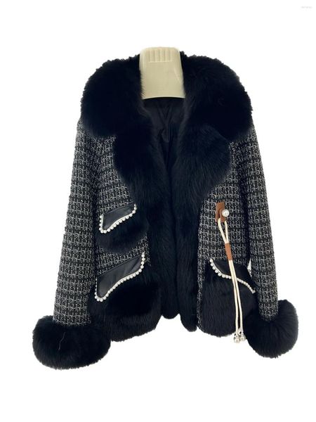 Cappotto di pelliccia da donna Risvolto Corto Taglio ampio Design multitasche Caldo e confortevole 2023 Inverno 1123