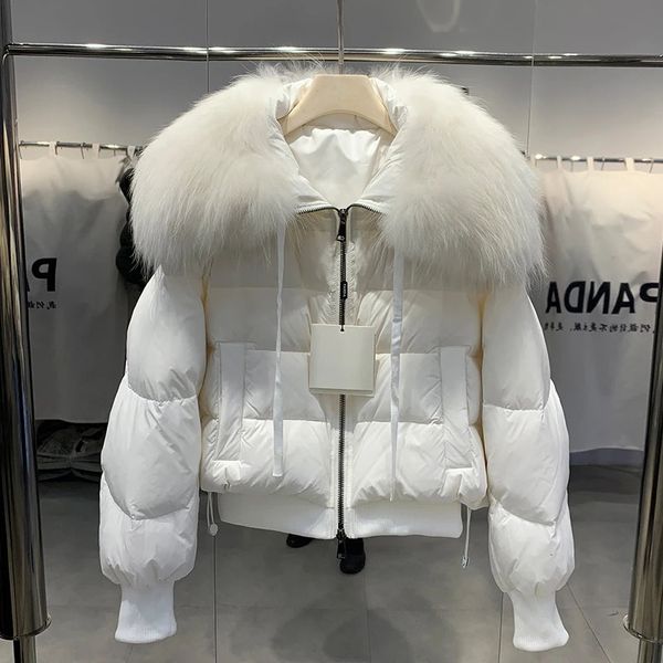 Mulheres Down Parkas Lagabogy Inverno Puffer Jaqueta Mulheres Grosso Quente Curto Parkas Real Natural Raccoon Fur Feminino Solto 90% Pato Branco Down Coat 231128