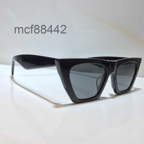 Óculos de sol Cat Eye Designer para Mulheres 41468 Estilo Antiultravioleta Escudo Lente Placa Acetato Moldura Completa Design Elegante Confortável Acessório de Moda Caixa Aleatória H98