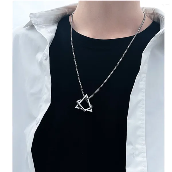 Catene Triangolo geometrico Combinazione quadrata Acciaio al titanio Hip Hop Accessori pendenti semplici alla moda da uomo belli e freddi