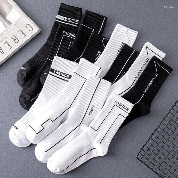 Herrensocken Herren Baumwolle Einfach bedruckt Langer Schlauch Freizeit Sport Laufen Trend Harajuku Mode Student Kurz