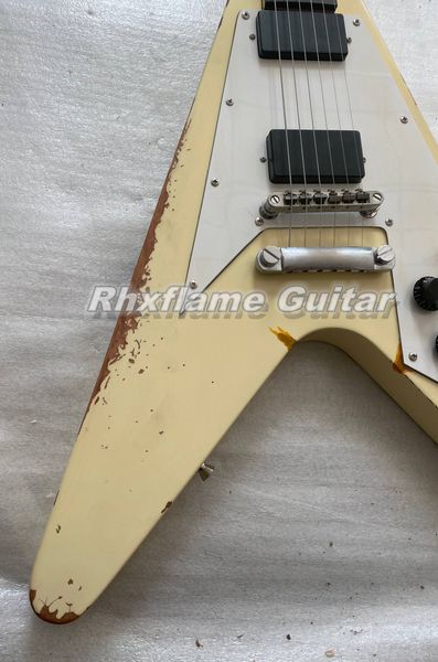 Disponibile Metallic James Hetfield Cream White Relic Chitarra elettrica China EMG Pickups Hardware vintage Fuk It Grover Sintonizzatori