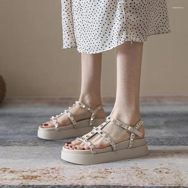 Sandali Bread Muffin Roman Double Layer Platform 2023 Open Toe Strap Beach Shoes Abbigliamento esterno da donna