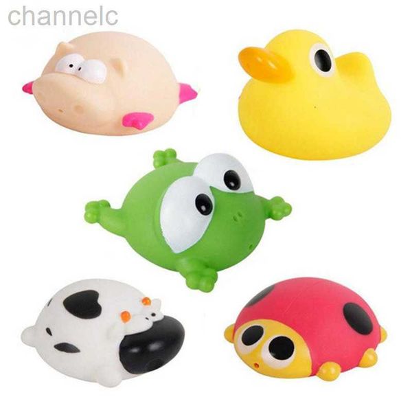 Bath Toys 1 PCS adorável na sala para crianças spray água animal animal de borracha macia pato verde sapo presente de brinquedo