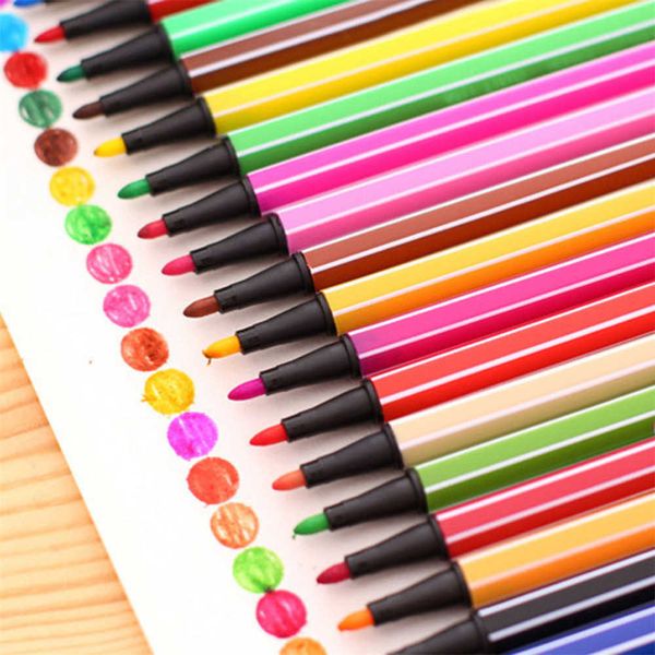 12pcs Pennello per acquerello 12 colori / set Penne a inchiostro gel per acquerello creativo Art Marker pen Cancelleria P230427