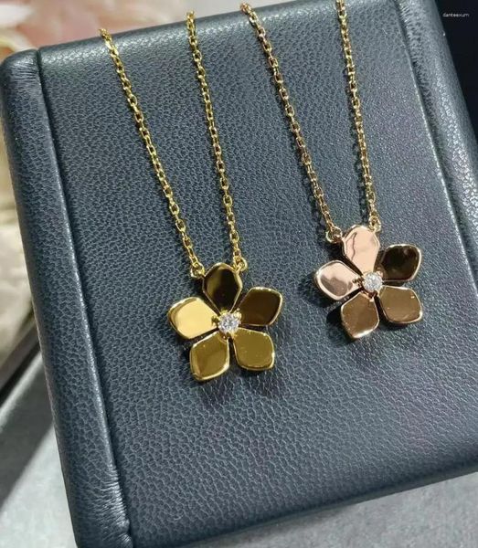 Anhänger 2023 Klassiker Jubiläumsgeschenk Luxusschmuck Halsketten für Frauen Reiner 925er Splitter Wildgold Blumen-Rosen-Anhänger