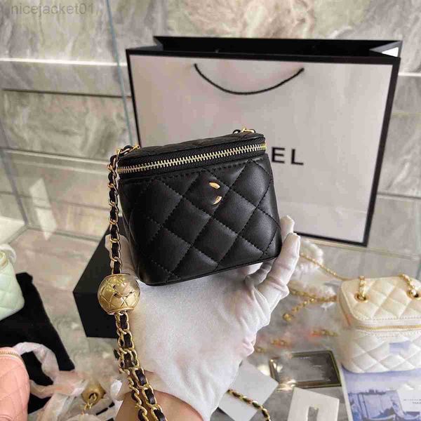 Designer Channel Ba Lingge Chain Bag Summer New Small Box Golden Ball Bag Catena a tracolla monospalla stile straniero