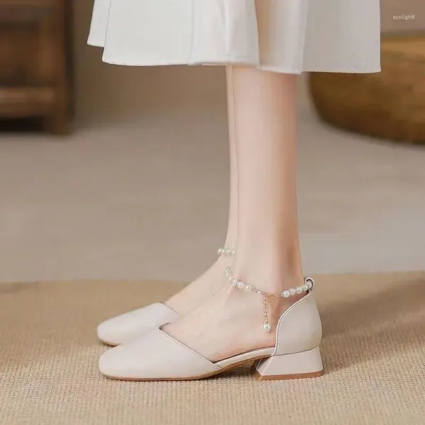 Sapatos de vestido verão 2023 mulheres pérola saltos quadrados para trabalho de escritório sandálias médias mulher calçado h em oferta designer luxo original