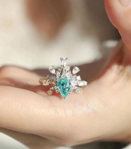 Ringos de cluster 925 Projeto de abertura exclusiva de prata esterlina Emerald zircon Ring Ladies Luxury Cocktail Party Jewelry