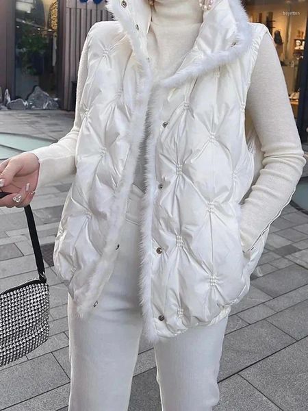 Damenwesten Herbst Winter Frauen Nerzhaar kurze Daunenweste weibliche Stickerei ärmellose Jacke Mantel Stehkragen Knopf koreanische Puffer