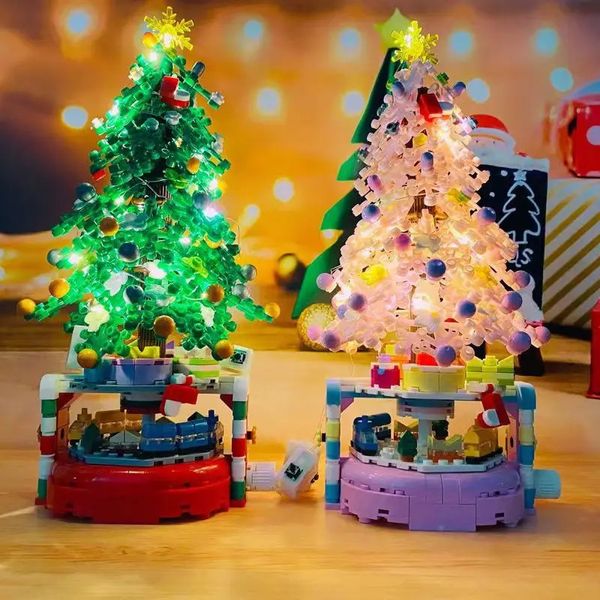 Suprimentos de brinquedo de Natal Blocos de construção de árvore Caixa de música com luzes ornamentos Montagem de presente Pequenas partículas para meninas brinquedos 231128