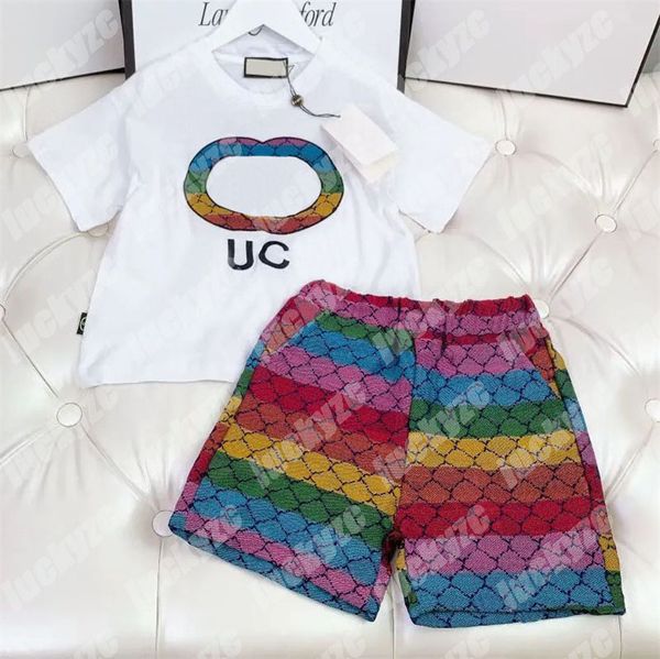 Designer Baby Kinderkleidung Jungen Mädchen Kleidung Sets Sommer Luxus T-Shirts und Shorts Trainingsanzug Kinder Outfits Kurzarmhemden Hosen Schwarz Weiß Zweiteilig