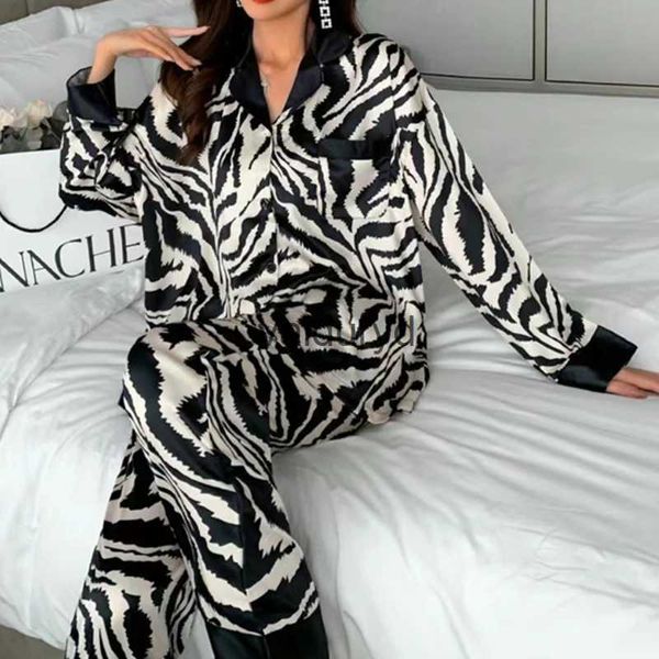 Casa roupas Primavera Outono Mulheres Conjuntos de Pijama Falso Seda Cetim Pijama Manga Longa Luxo Lapela Pijamas Zebra Listras Pijama Feminino Home Suitvaiduryd