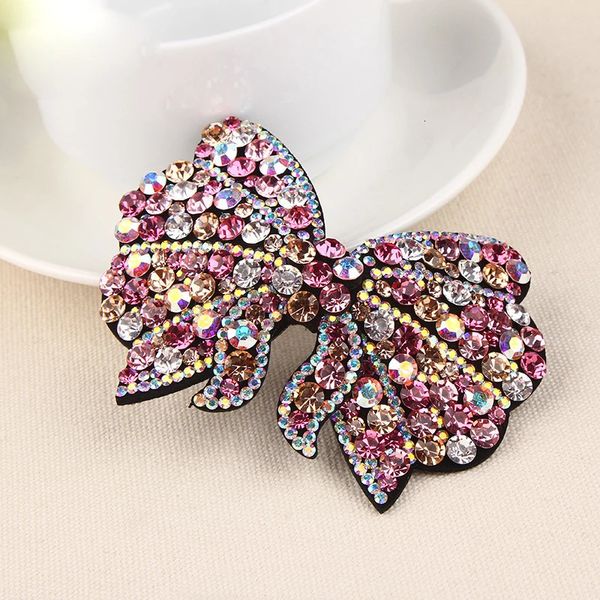 Haarschmuck Koreanische einfache Kopfbedeckung Schmetterling Strass Haarspangen Haarspangen Mädchen Frauen Mode Kopfschmuck voller Diamant Haarschmuck 231127