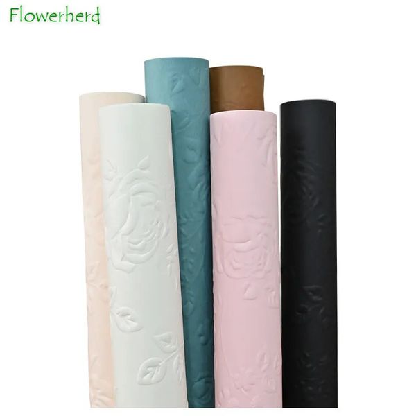 Papel de embalagem Rose Flower Bouquet Embrulho Embalagem Papel artesanal À prova d'água 3D em relevo Arte Rose Blossom Papel em relevo Papel para embalagem 231127