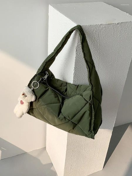 Borse da sera Tracolla hobo in nylon morbido per donna Borse tote trapuntate di grande capacità di design Borsa da viaggio imbottita in tela sotto le ascelle