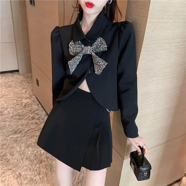 Abiti da lavoro 2023 Autunno ritagliata moda coreana abiti neri donna fiocco manica lunga sottile sexy crop top mini gonna set a due pezzi