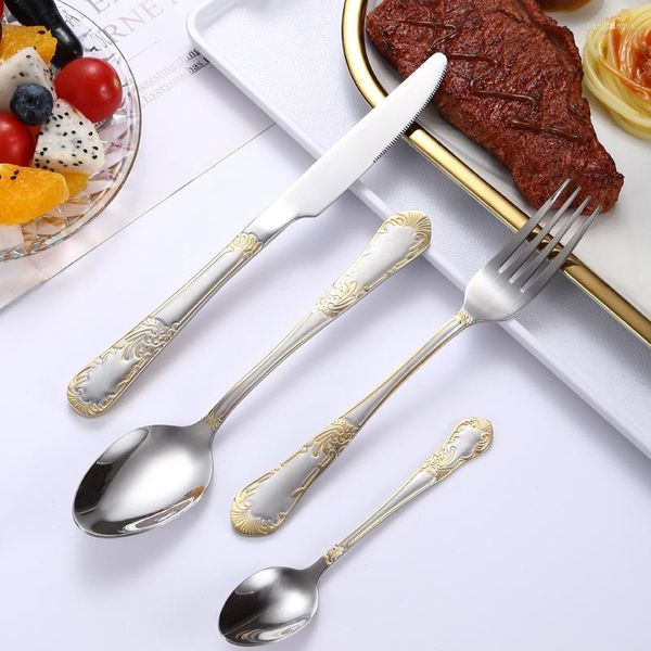 Conjuntos de utensílios de jantar 16/24pcs Conjunto de talheres prateados de aço inoxidável de aço inoxidável de aço esculpido Forks Knive Cozinha jantar talheres de talheres