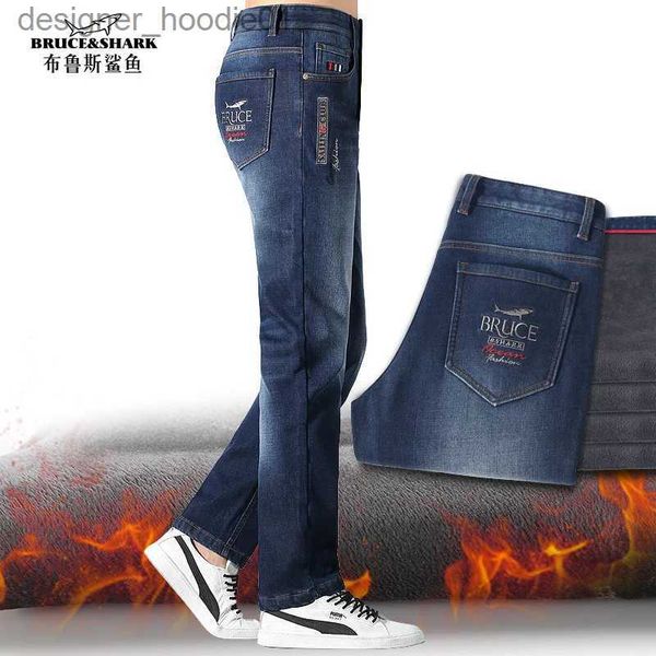 Herrenjeans Neue Herrenjeans Winter koreanische Herbstkleidung Mode lässig Haifischjeans für Männer gerades Bein lockerer Stil Stretching Arbeitskleidung L231129