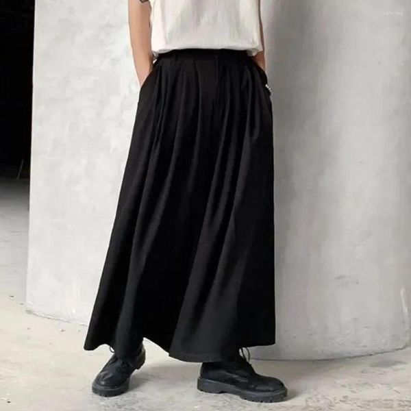 Pantaloni da uomo Uomini giapponesi Pantaloni larghi a gamba larga Moda Samurai Culottes Maschile Nero scuro All-Fiammifero Pantalon a vita alta