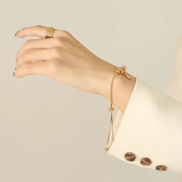 Braccialetti con ciondoli Bracciale personalizzato Gioielli da donna in acciaio inossidabile alla moda Accessori squisiti per ragazze da festa