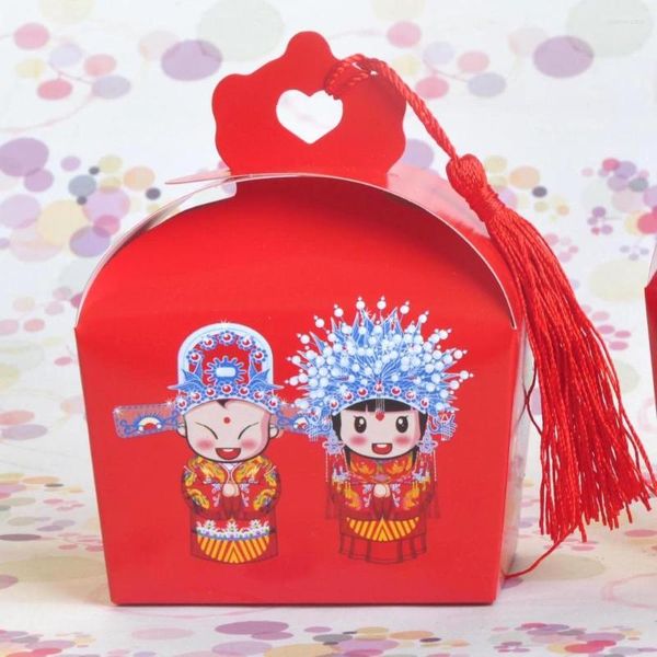 Подарочная упаковка 100 шт./Лот Diy Hollow Love Candy Box Creative Sward Crown Fresh Paper Red/Pink/Purple Party Spaining