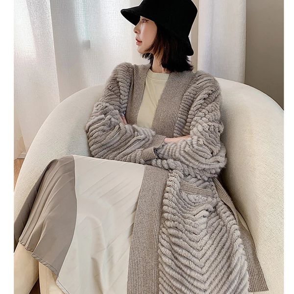 Pele feminina faux hdhohr 2023 de alta qualidade natural casaco de vison feminino com cinto de malha real minkfur jaqueta moda quente longo para feminino 231128