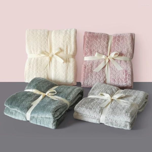 Coperte Coperta per bambini Plum Grid Flanella Bambino Napping Swaddle Asciugamano per divano Passeggino Regali per neonati Coay Culla