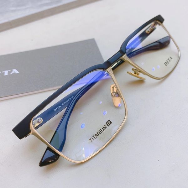 True DITA Premium Ultra Light Pure Titanium Version Large Box Retro Myopie Frame DTx125 Brillengestell