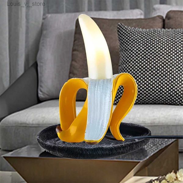 Настольные лампы LED Banana Night Light Творческая настольная лампа Постмодернистские настольные лампы Гостиная Прикроватная тумбочка из смолы Светильники Украшение YQ231129