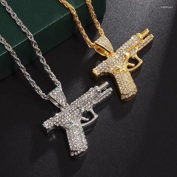 Collane con ciondolo Collana con pistola con zirconi creativi Out Bling per uomo Donna Trend Catena di mitragliatrice placcata in oro Gioielli hip-hop