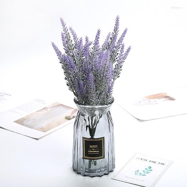 Flores decorativas Decoração em casa Plante artificial pacote de lavanda Fake for DIY Acessórios para decoração de mesa de casamento de Natal ano