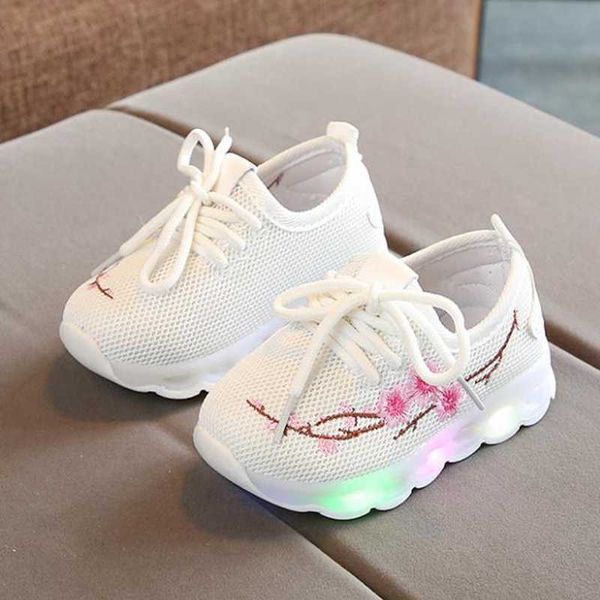 Athletic Outdoor Baby Blinklichter Turnschuhe Kleinkind Kleinkind LED Turnschuhe Kinder Leuchtende Schuhe Jungen Mädchen Sport Laufschuhe size21 -30 AA230428