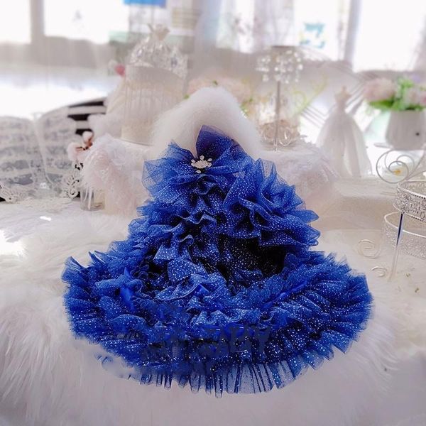 Abiti di lusso fatti a mano di fascia alta Vestiti per cani Vestito per animali domestici All Stars Abito da trascinamento in tulle blu Gonna multistrato Noble Princess One Piece