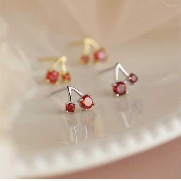 Orecchini a bottone ciliegia per ragazze cristallo rosso mini piccolo semplice squisito adorabile 2023 nel commercio all'ingrosso di gioielli di tendenza della moda coreana