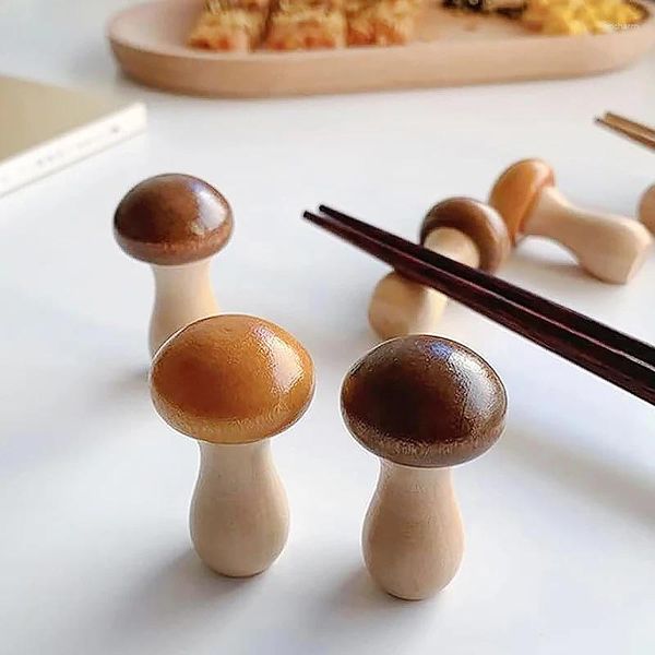 Bacchette 2 pezzi poggia bacchette portaoggetti in legno per funghi supporto creativo mini simpatico supporto in legno scaffale arredamento da cucina