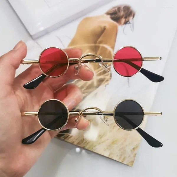 Güneş gözlükleri süper küçük çerçeve yuvarlak vintage kadınlar moda gözlükleri için mini hip-hop stili