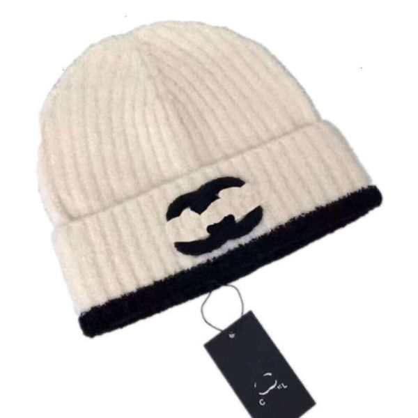 Шляпа Шляпа Зимний дизайнер ковша шляпы брандч теплый curlywigs cap bonnet Мужские кепки мужчины женщины CC Письмо женщина девочка шерсть