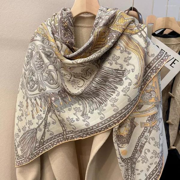 Schals Handmade 135 cm Plus Frauen Schal Große Schal Wraps Warme Seide Wolle Halstuch Quadrat Foulard Weibliche Hijab Bandana